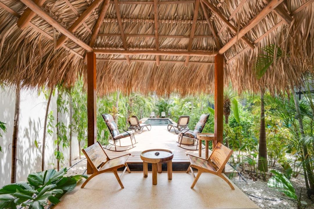 Favela Chic Tamarindo - Adults Only Apartamento Exterior foto